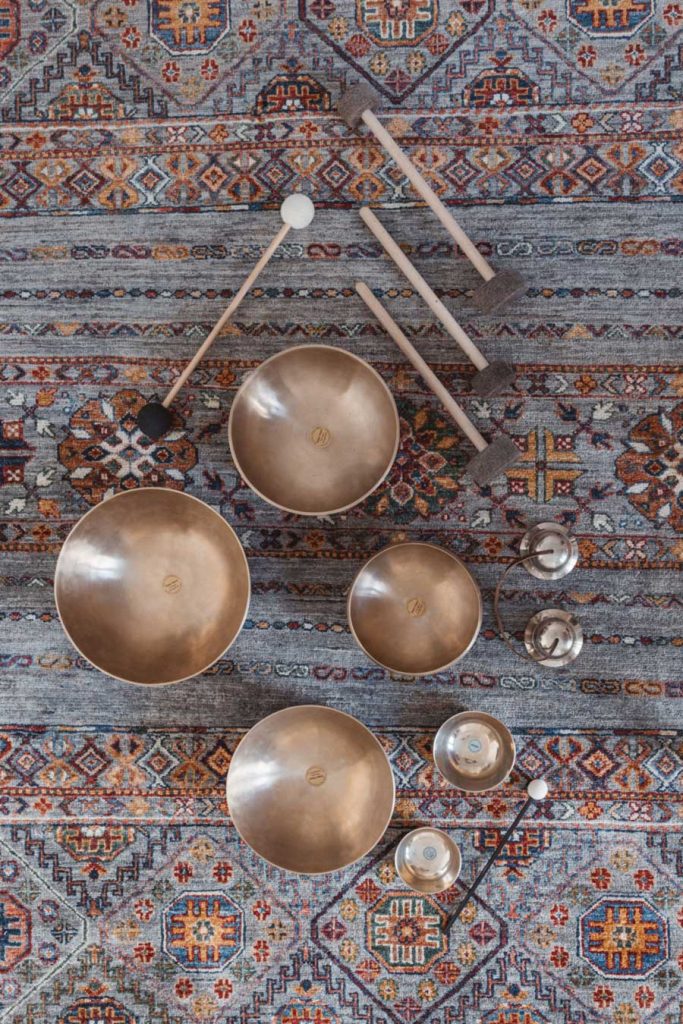 O Studiu Skleda: čuječnost in sprostitev z zvoom